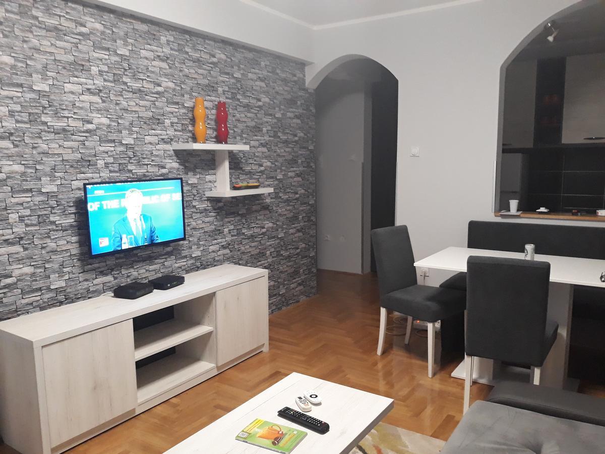 Apartment Azzuro 2 Нови-Сад Экстерьер фото