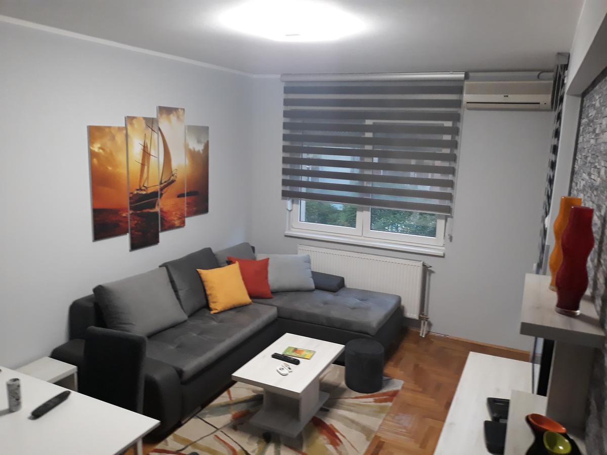 Apartment Azzuro 2 Нови-Сад Экстерьер фото
